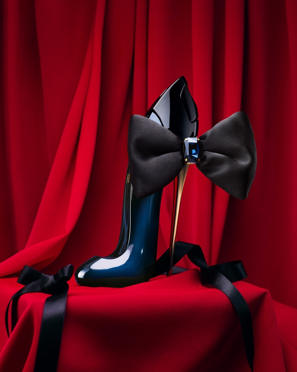 Carolina Herrera Good Girl Bow - Perfume Fragrance Price recension och pris